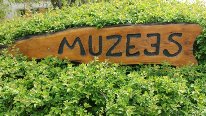 Muzejs
