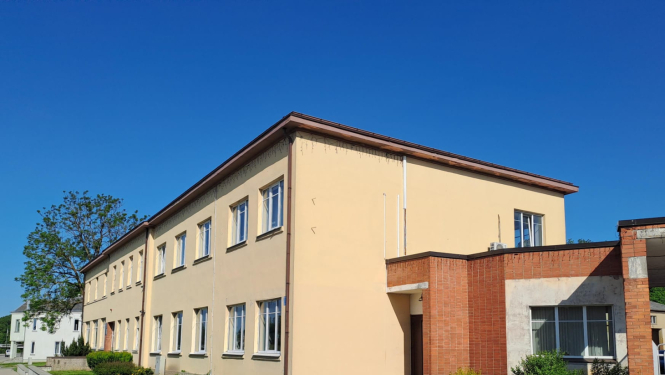 VTUA klientu apkalpošanas ēka Bauskā, dzeltenos toņos